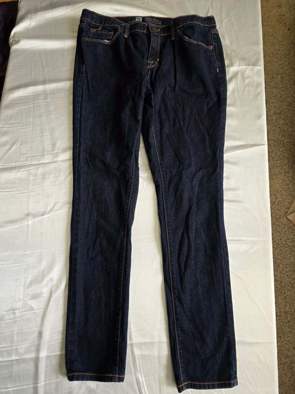 Mossimo Modern Skinny Premium Denim Jeans Womens Size 10R Dark Wash